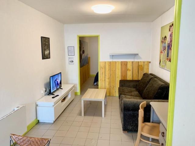 Le Depot Studio Du Petit Port Champvert Exterior foto